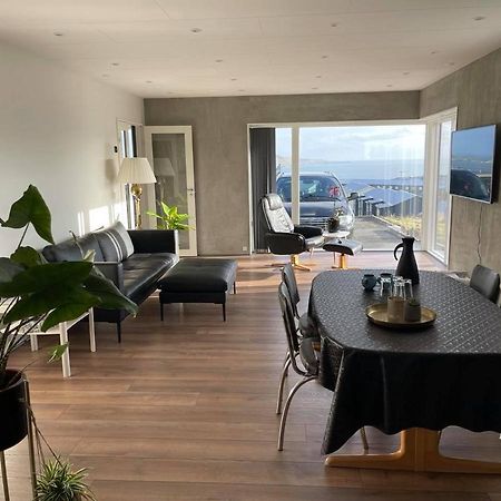 Modern Apartment With City & Oceanside View Tórshavn Exteriér fotografie